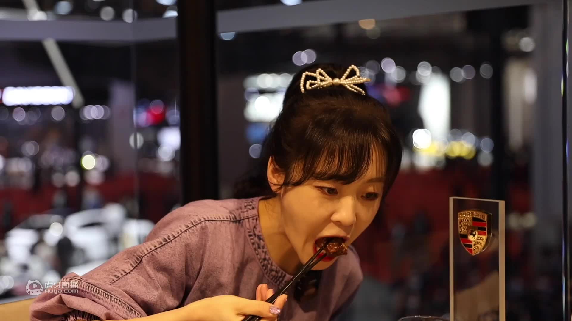 【mini的Vlog】车展干饭人！奔驰保时捷沃尔沃 3家VI