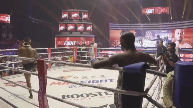欢迎来到MASFIGHT世界大奖赛的直播间