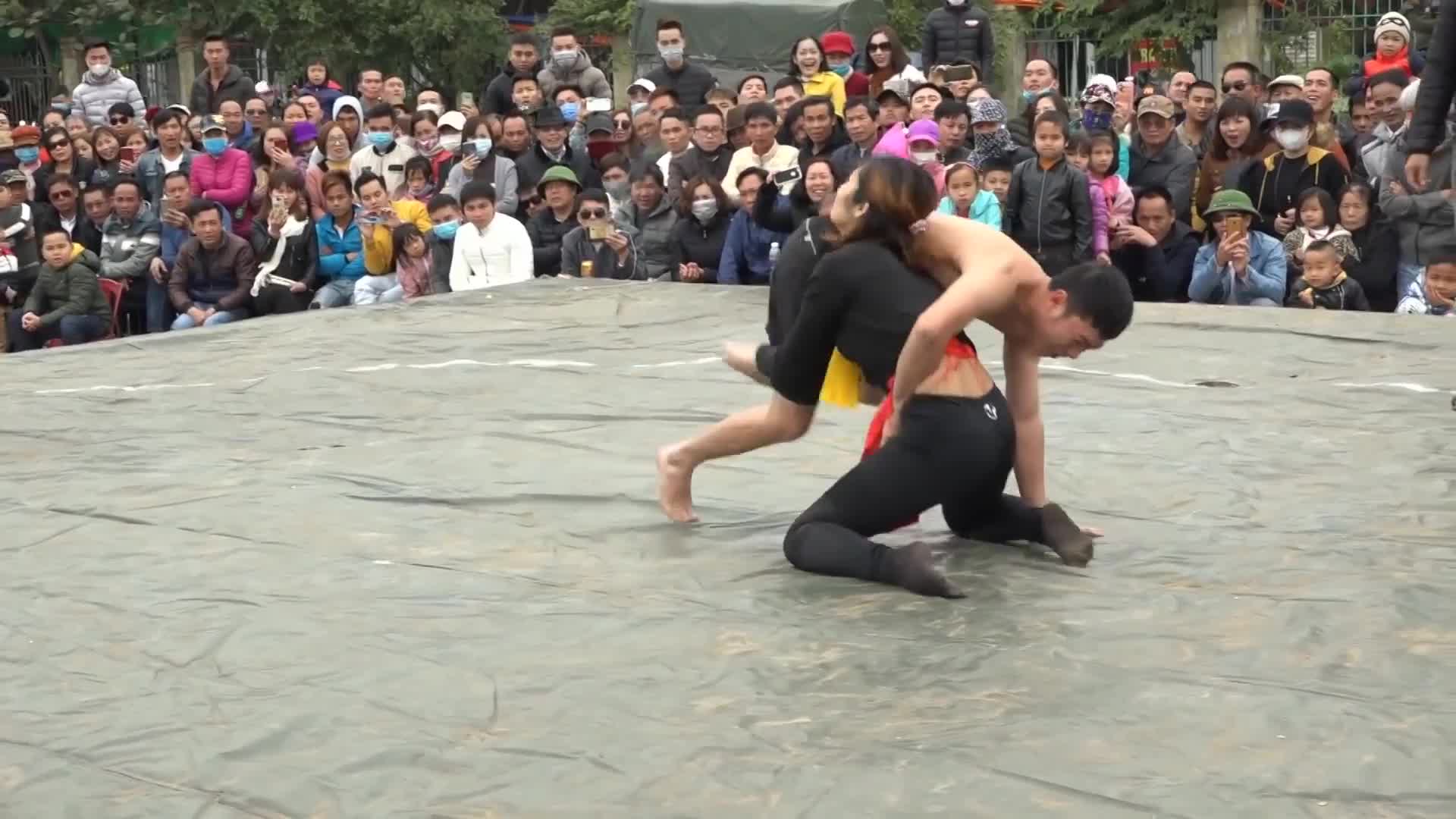 欢迎来到越南摔跤精选的直播间