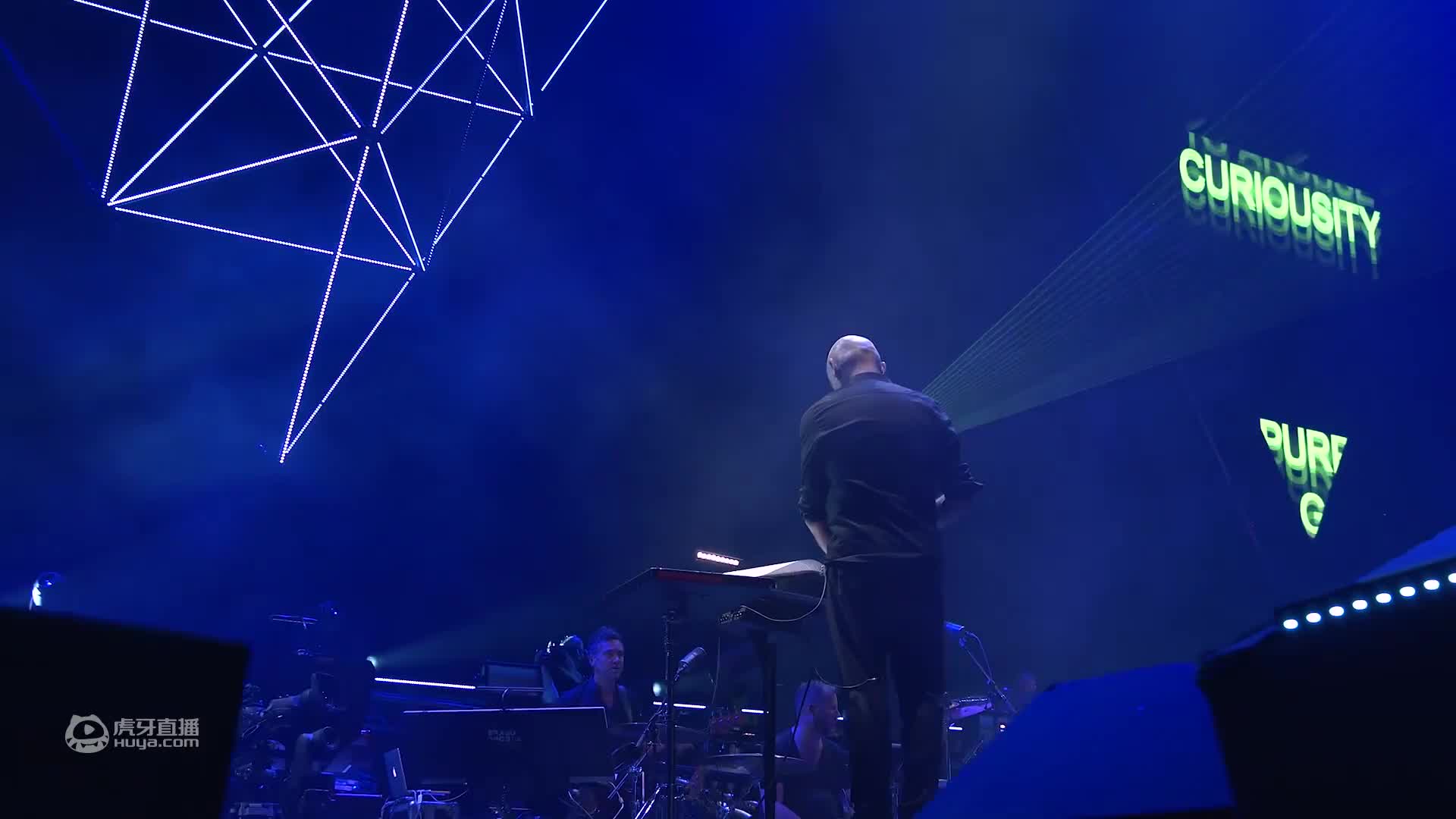 欢迎来到蹦迪军团的直播间