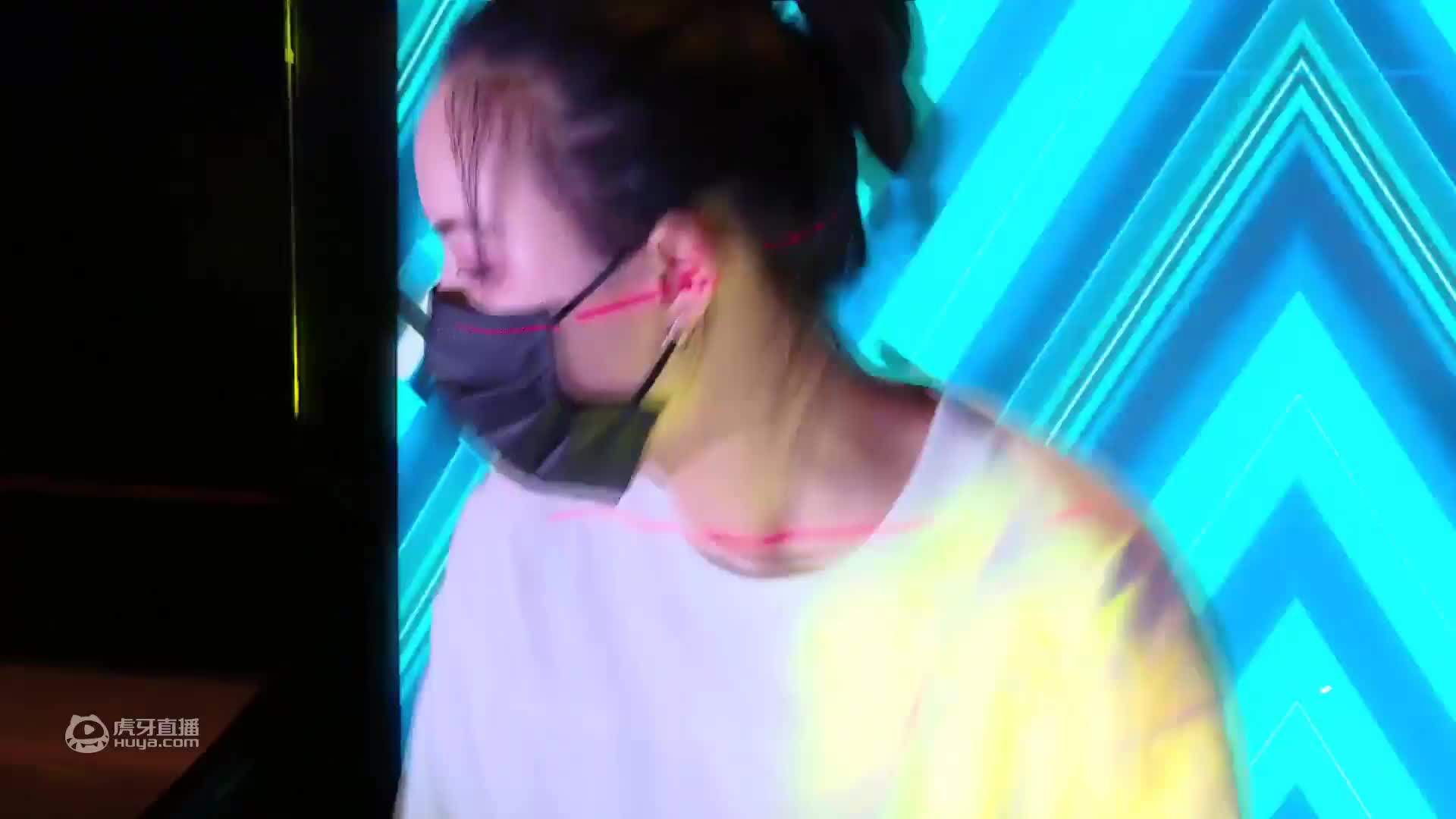 欢迎来到苏喂的直播间