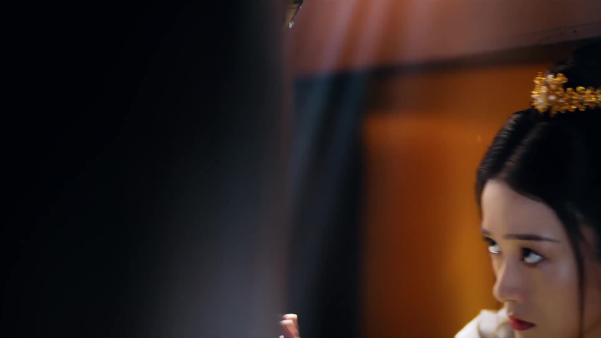 从青丝变白发到身世反转，狗血但为啥这么上头？