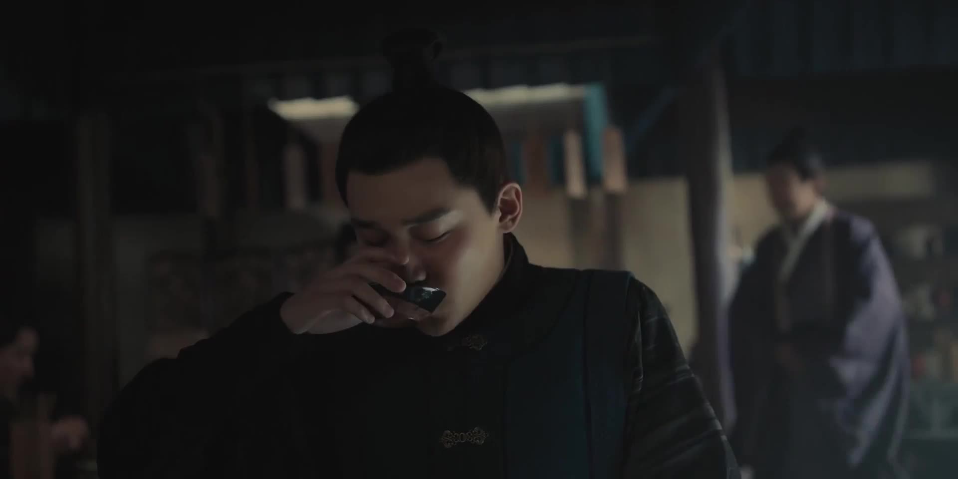 曲三更破案