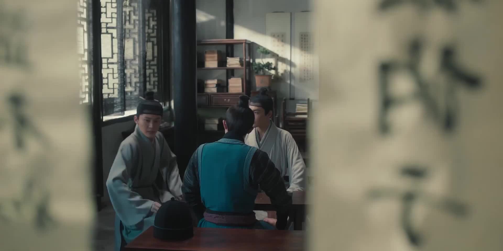 曲三更破案