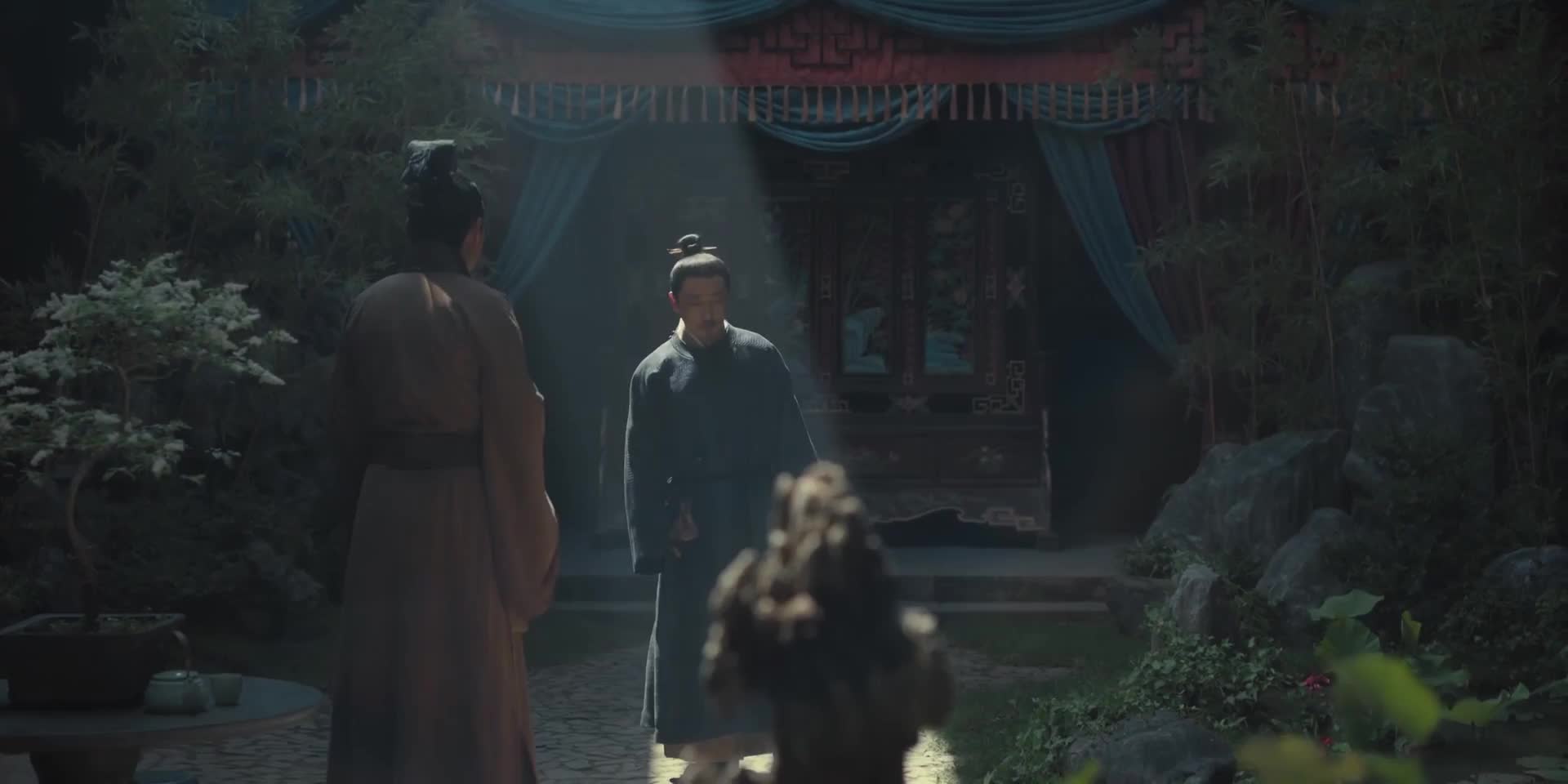 曲三更破案