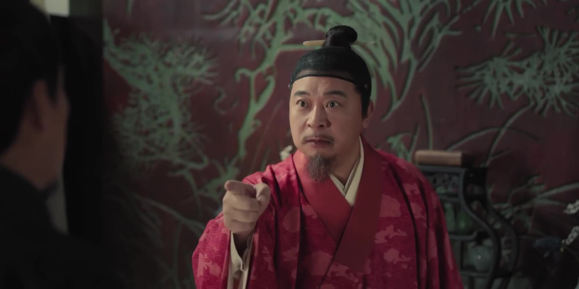 曲三更破案