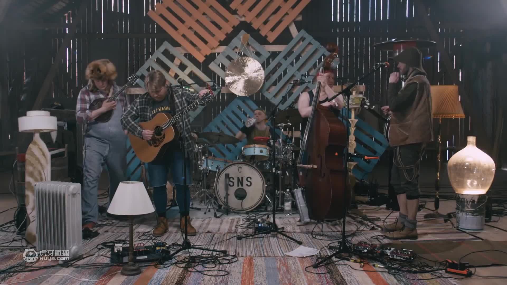 欢迎来到史蒂夫-海鸥乐队的直播间