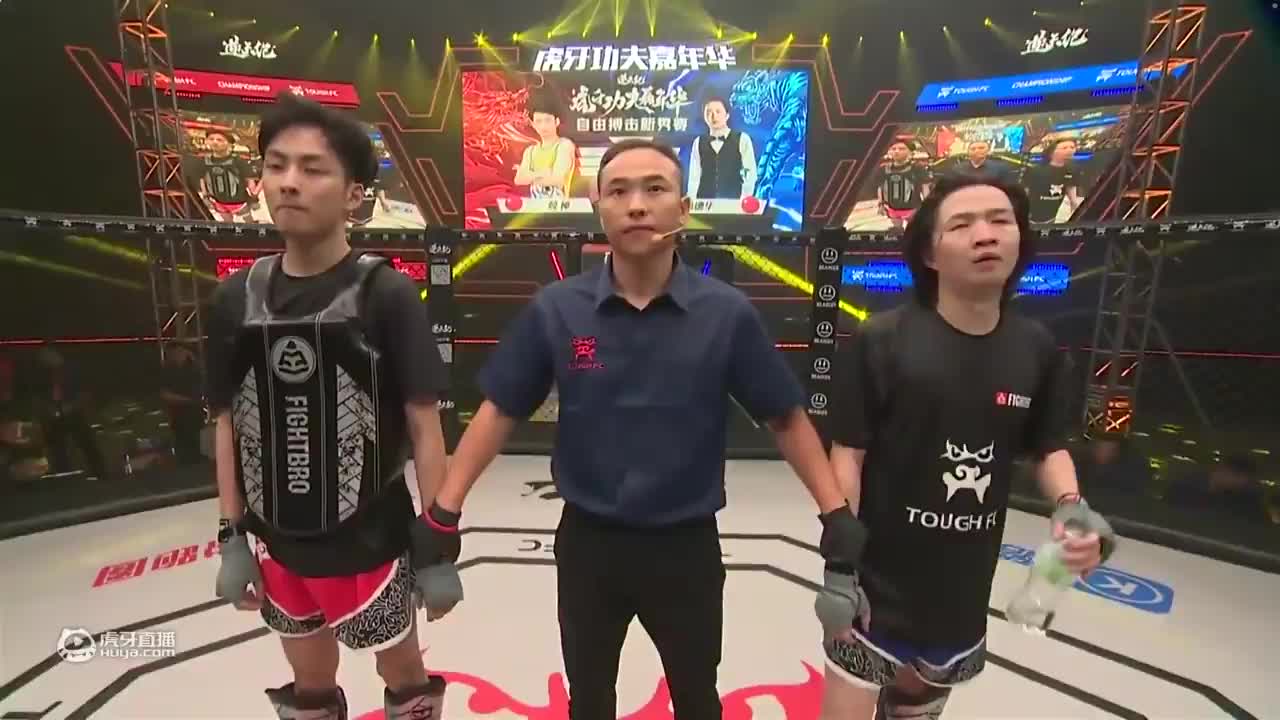 欢迎来到金牌厨师吕德华的直播间