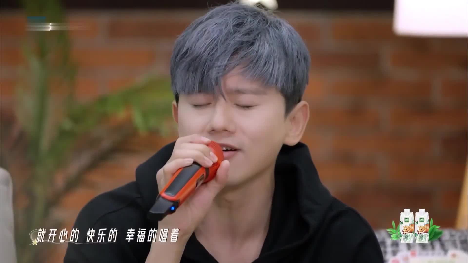 笑到捶墙！杨迪沙溢客栈互怼名场面预警