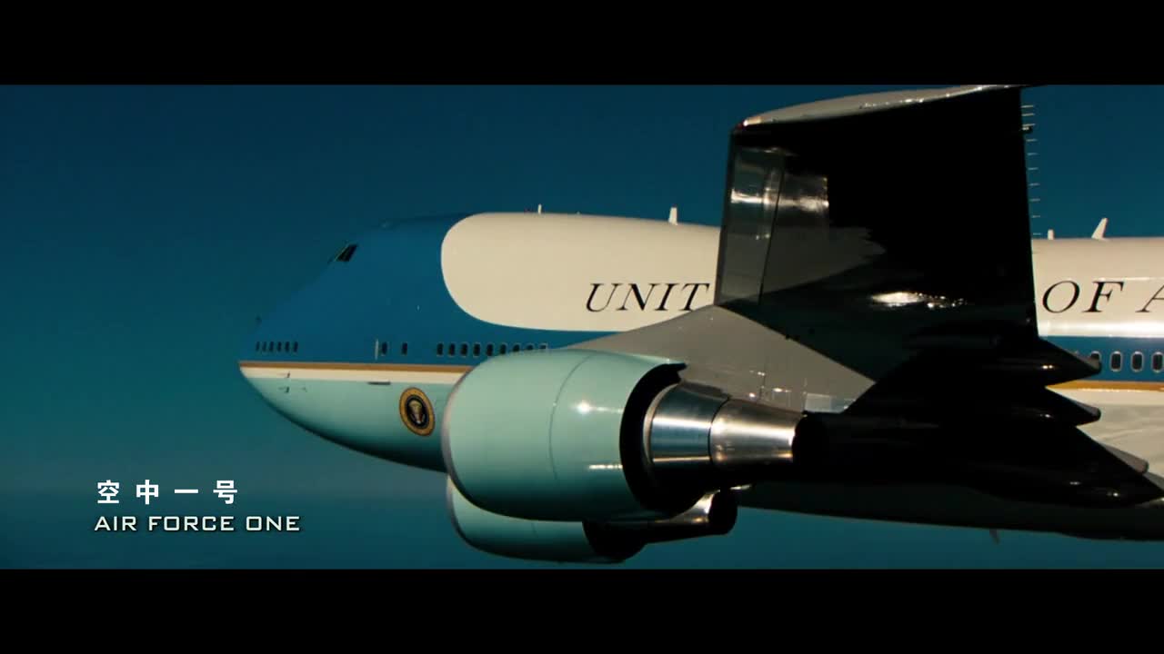 极度舒适，机器人打小怪兽