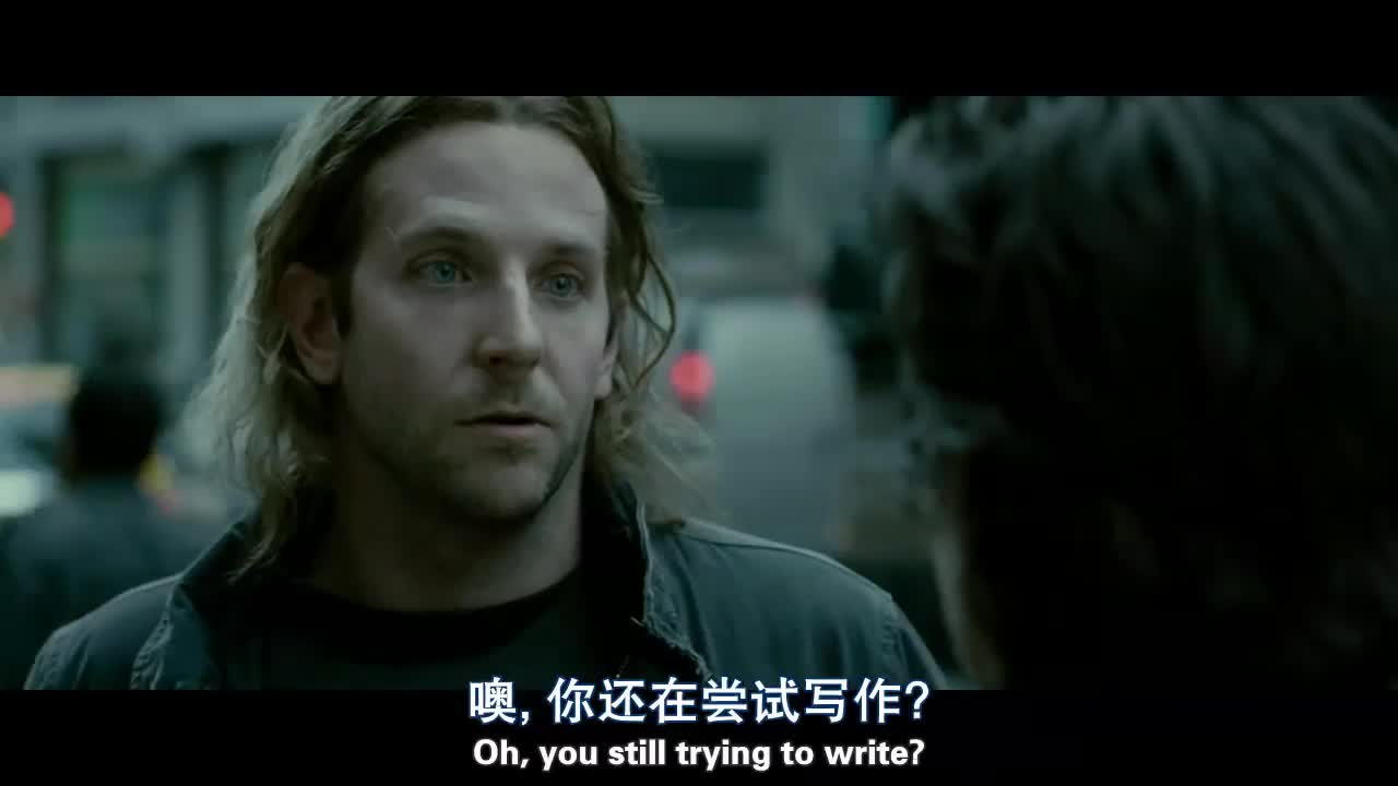 空降的英雄，肌肉科技梦男