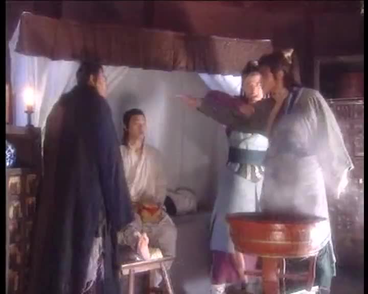 剧情差不多就是中超