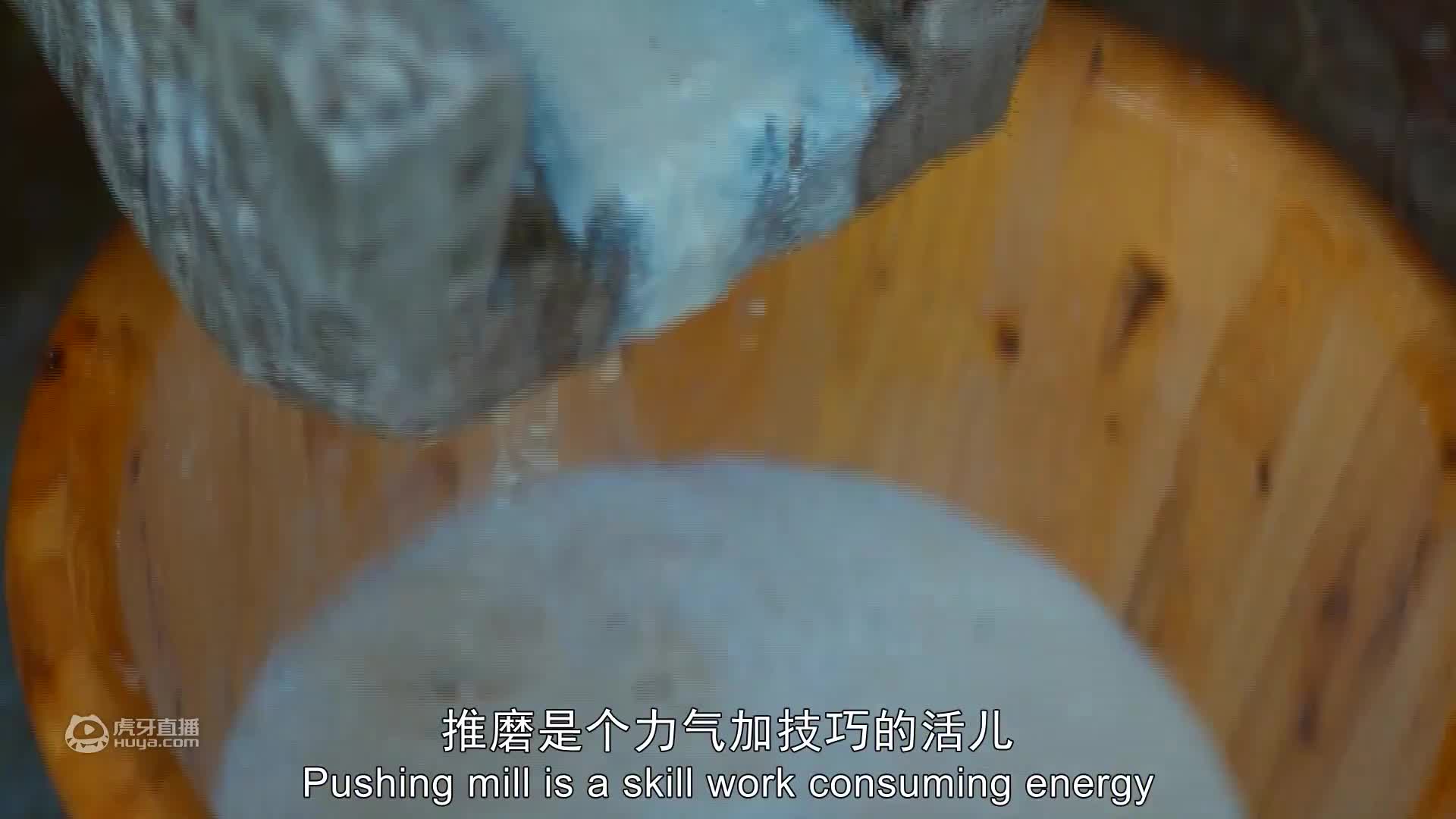 麻婆豆腐有一个好听的名字，叫水上漂！