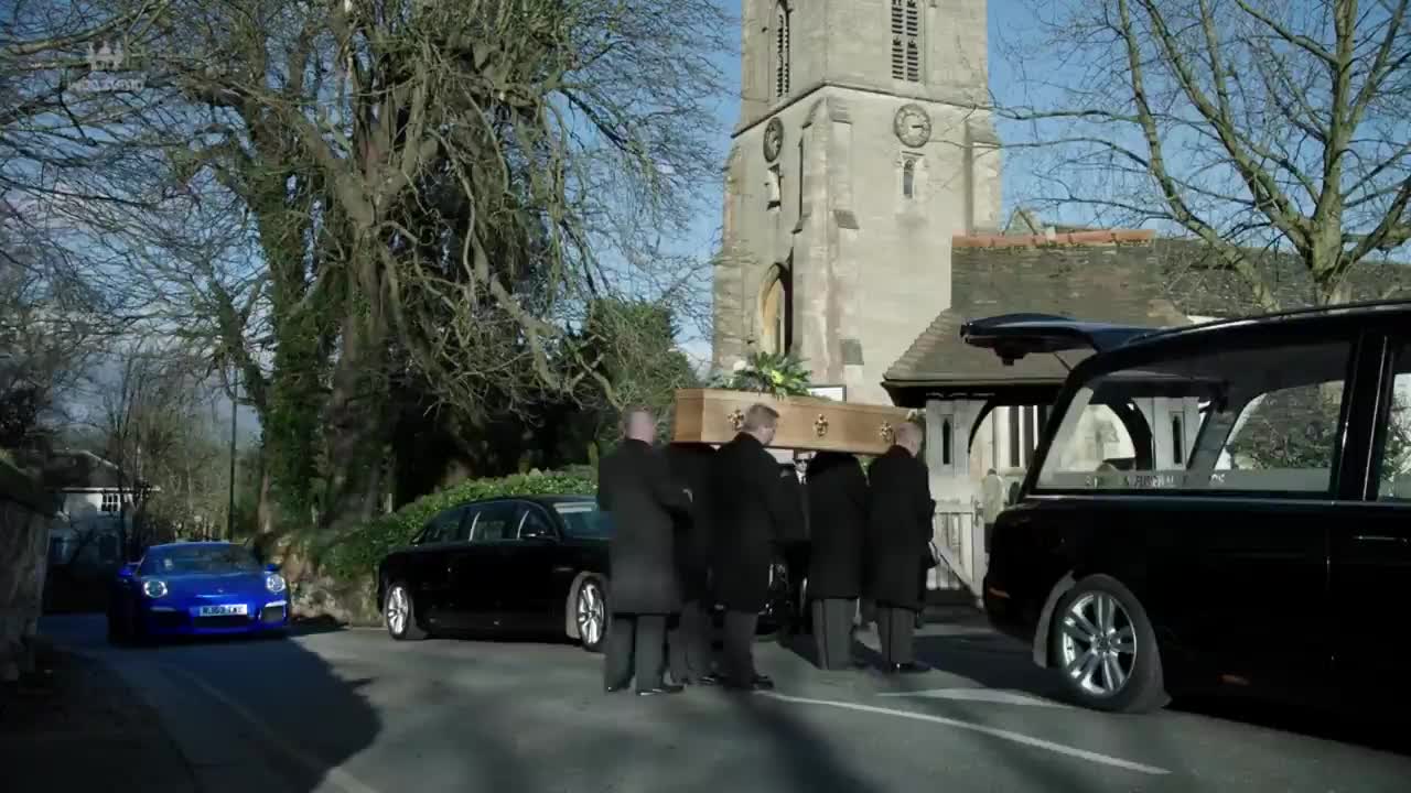 横跨山河的汽车狂欢：这场环球远征全程高能