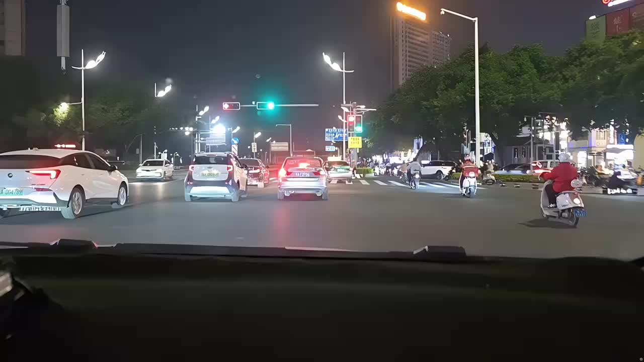 魔鬼月指挥部-抵达南宁