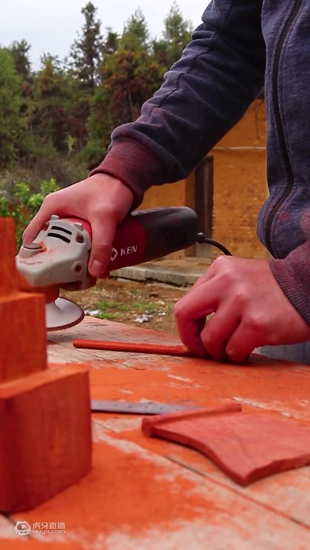 木质六根鲁班锁