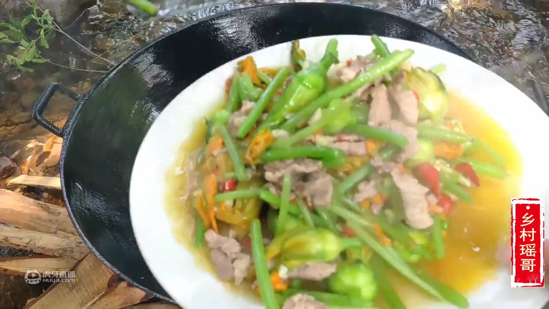 甲鱼这样吃才叫爽，一人吃一只，真过瘾