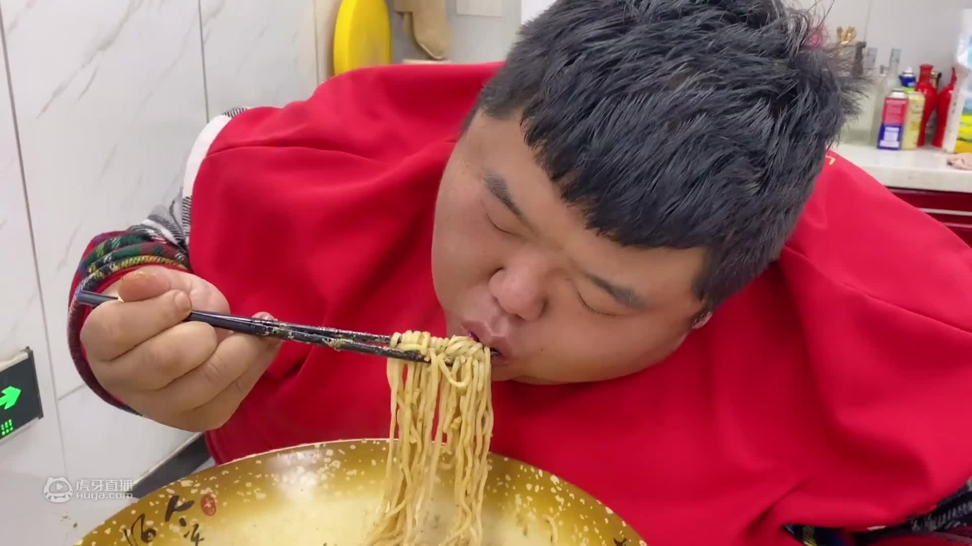 在家做最正宗的蛋炒饭，太香太好吃了