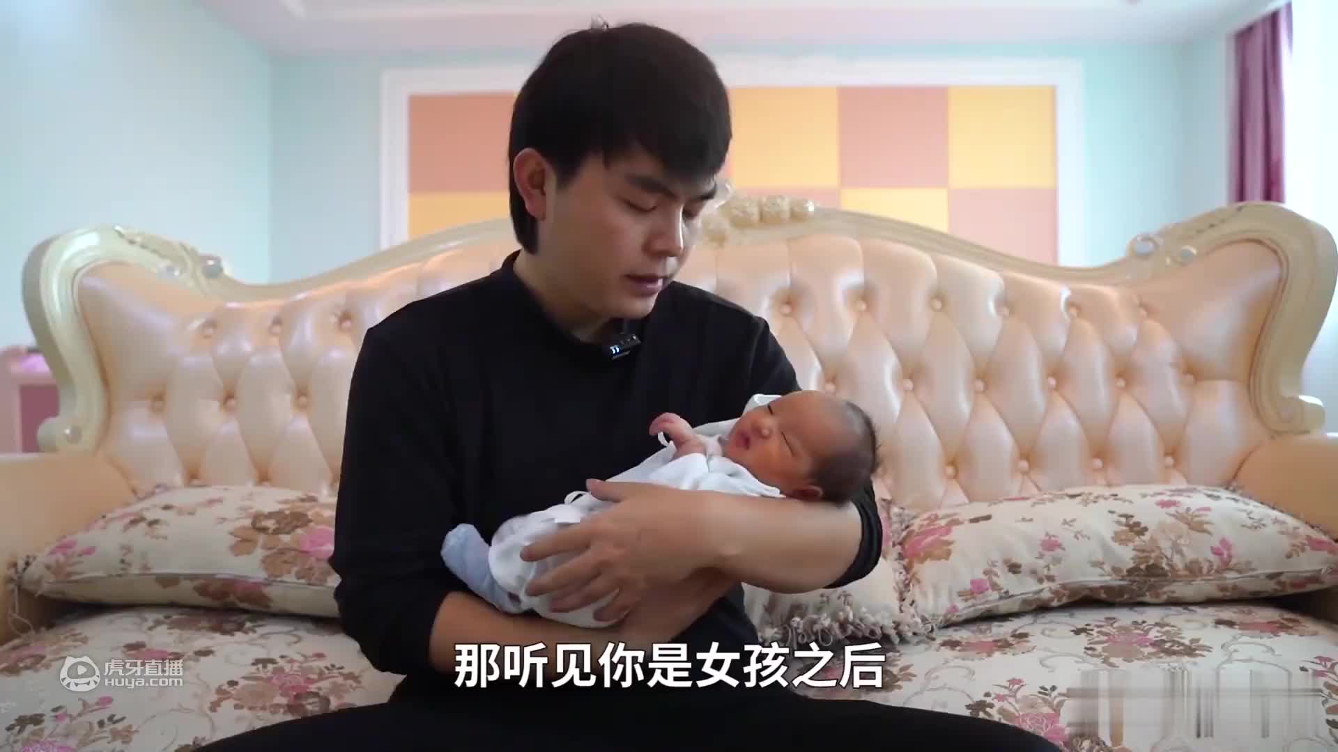 买了五款号称超级辣的泡面，混合在一起制作一款真正的最强辣面