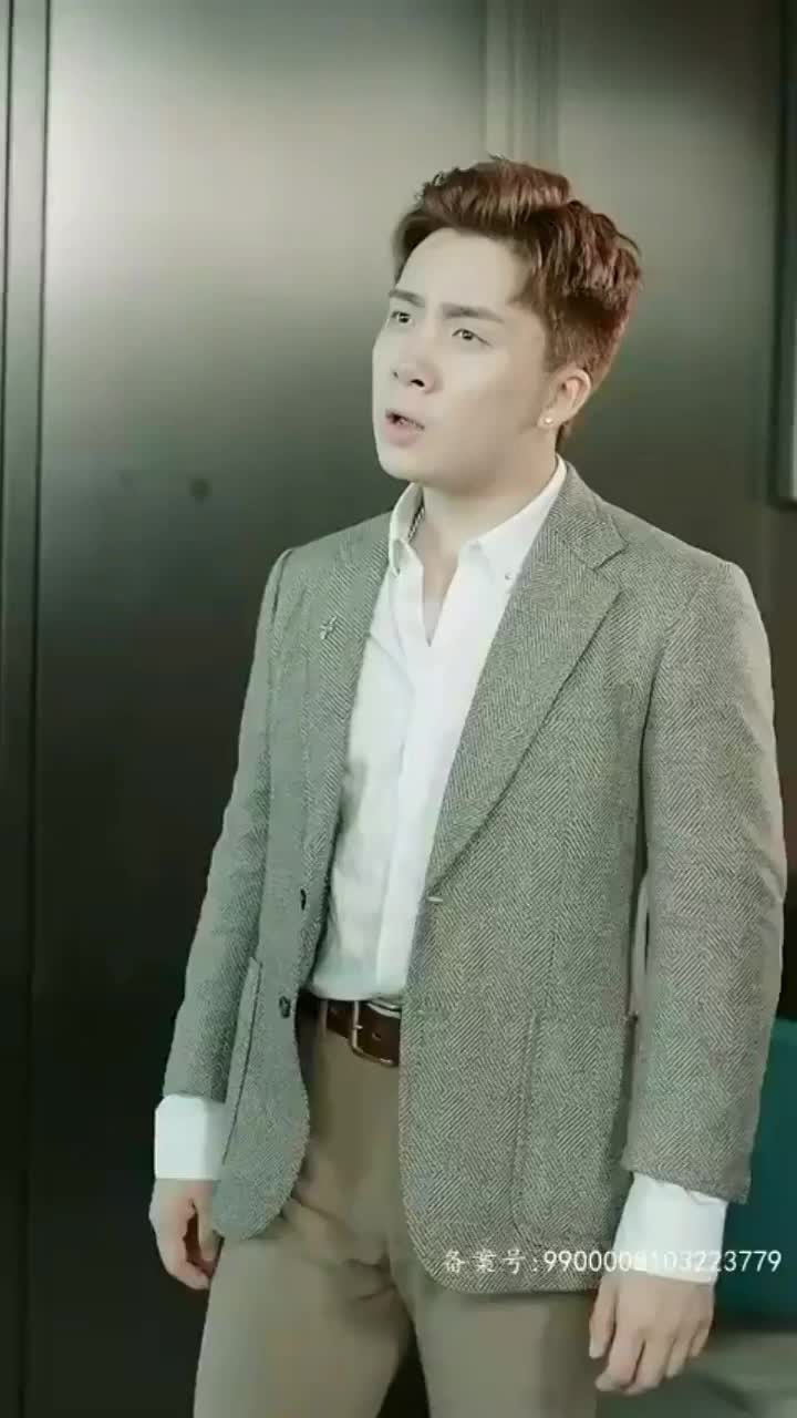 美女总裁欠我赊刀债
