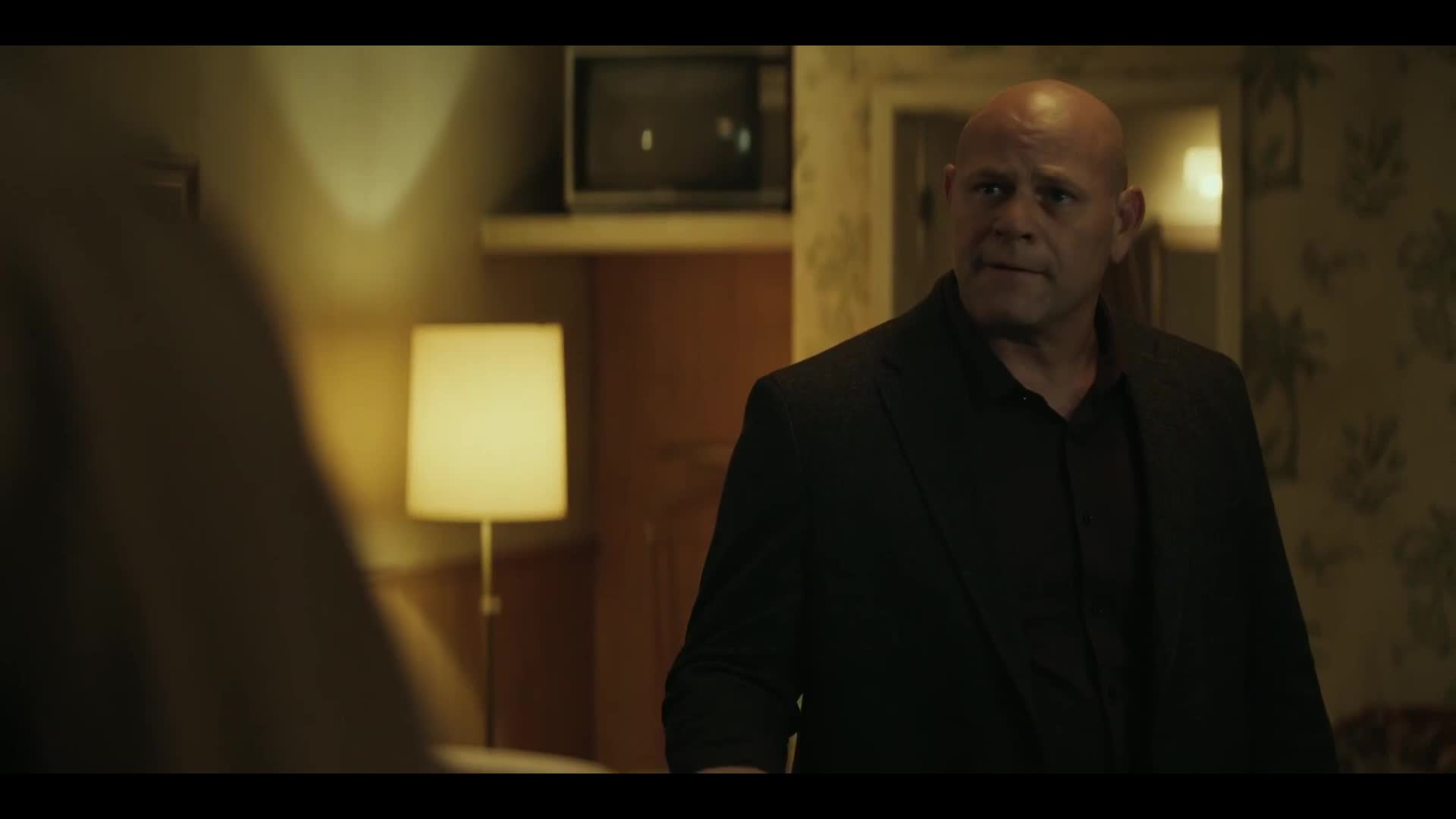 沙包那么大的拳头配上灰色脑细胞