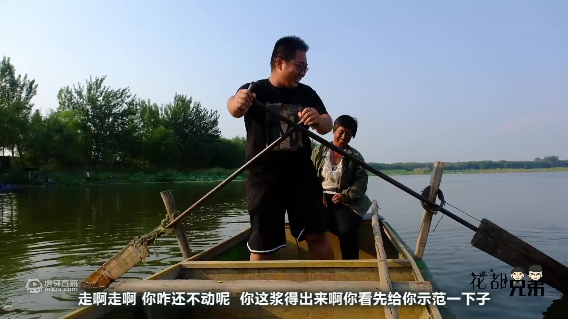 60买条15斤胖头鱼，做“碳烤鱼头”，麻辣鲜香，比烤鱼都好吃