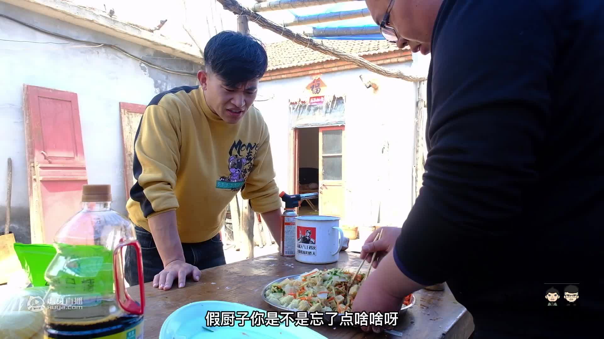 60买条15斤胖头鱼，做“碳烤鱼头”，麻辣鲜香，比烤鱼都好吃