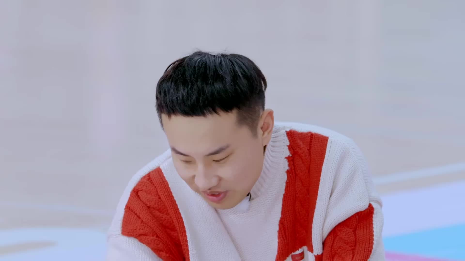 啥都不做都好好笑 