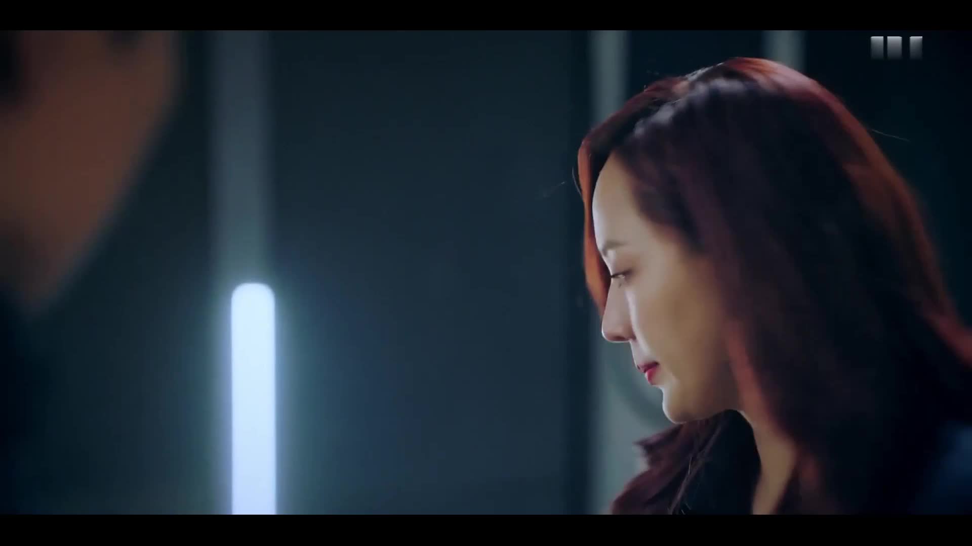 边骂边看!顶楼今天到底谁领盒饭！