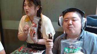 重慶網(wǎng)吧星際聚會第一天