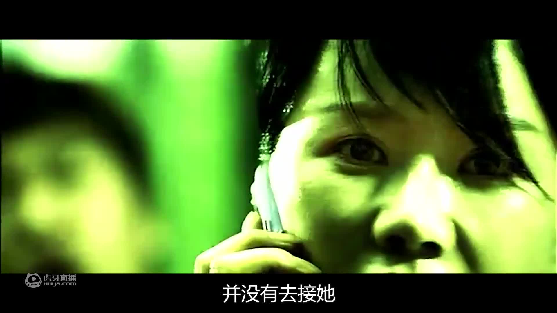 外国人少的原因找到了！一男一女为直播博眼球，什么事都做的出来