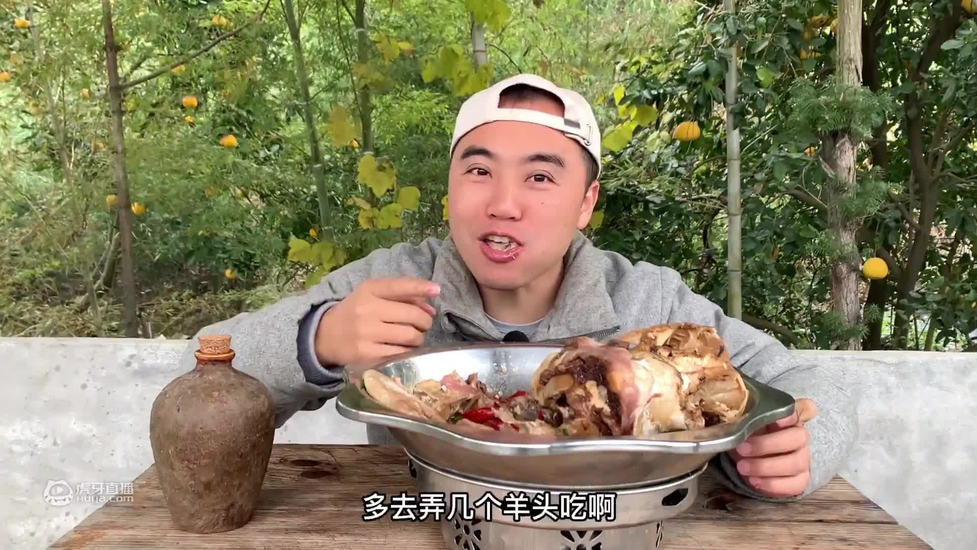 美食手抓饼，分量加倍金黄酥脆比街边小吃摊都好吃，两外甥吃撑了