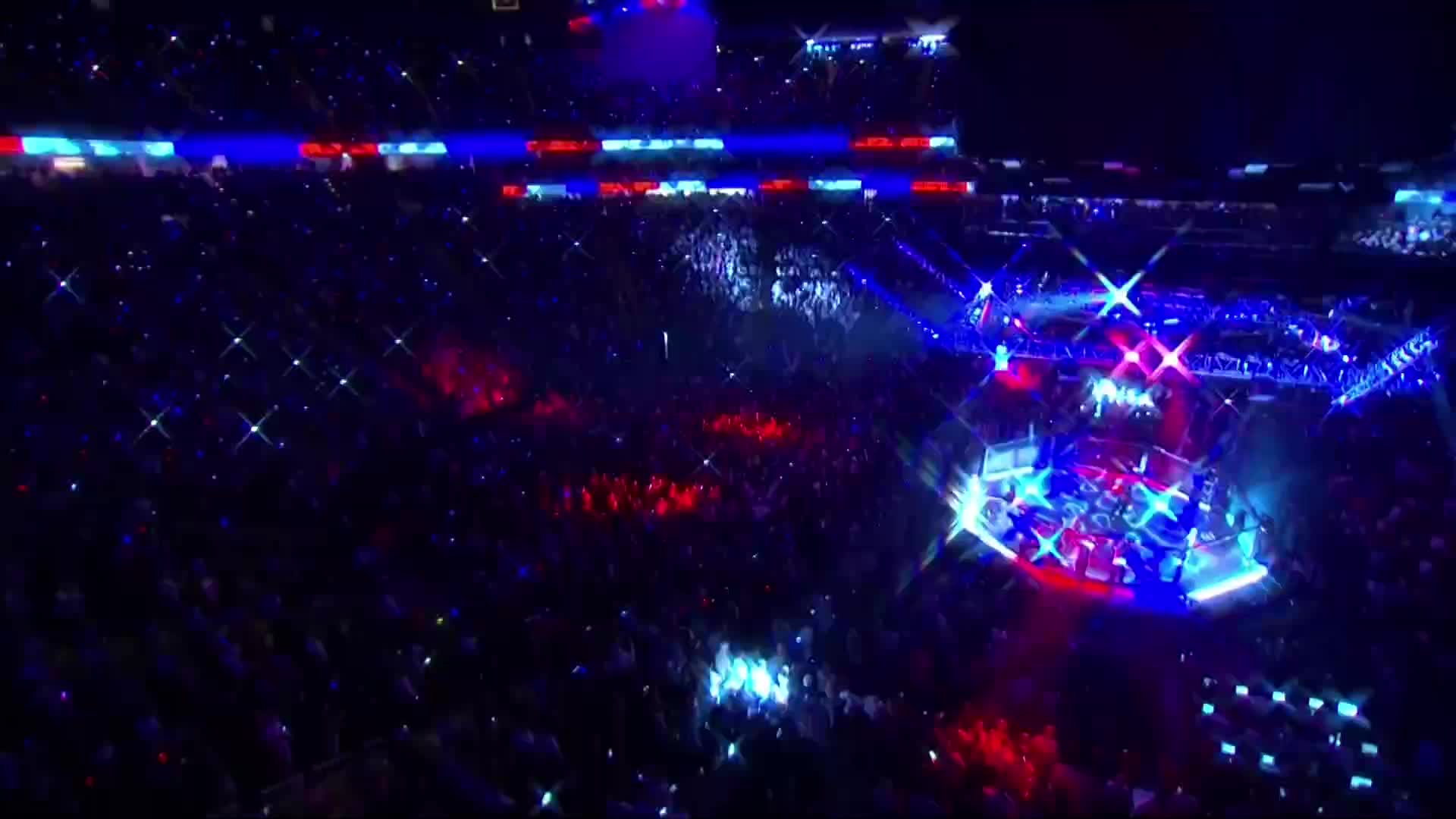 正在直播倒头就睡