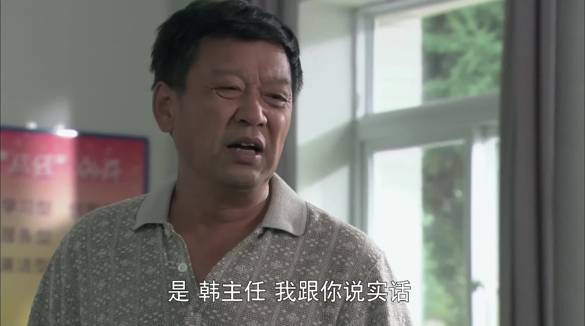 老家门口唱大戏 比乡村爱情还好看