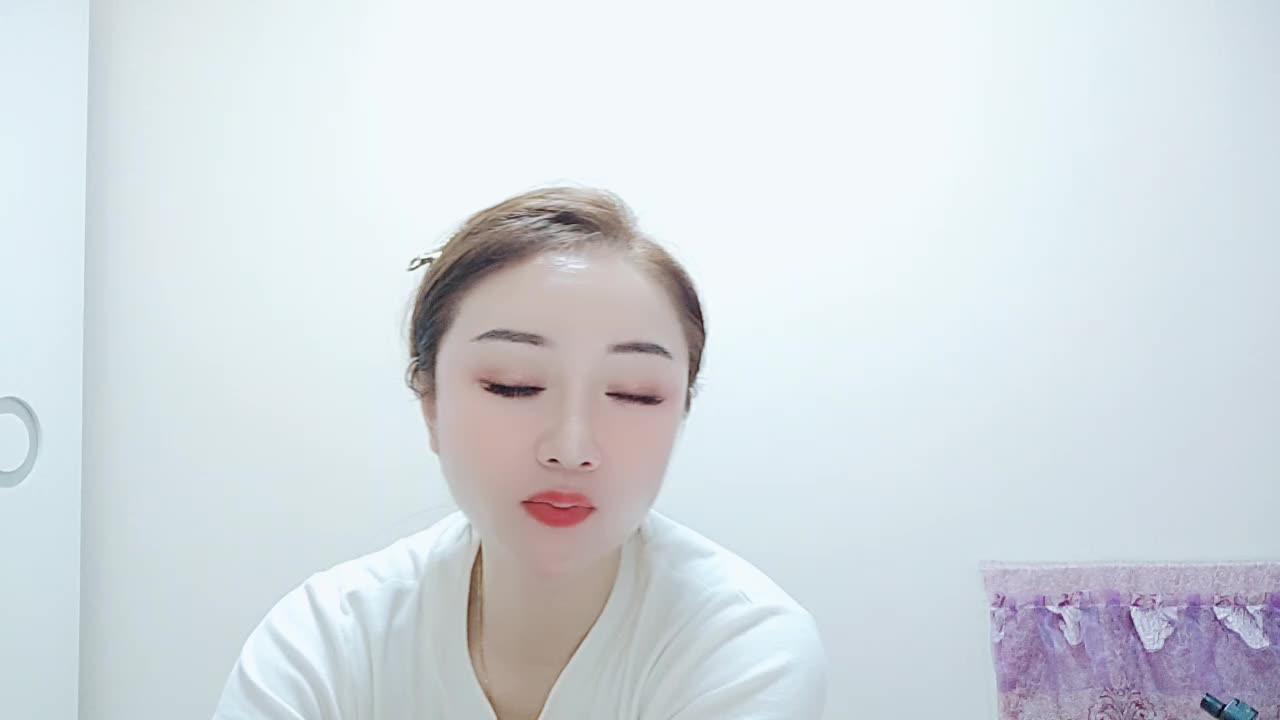 欢迎来到焦糖果果呦的直播间