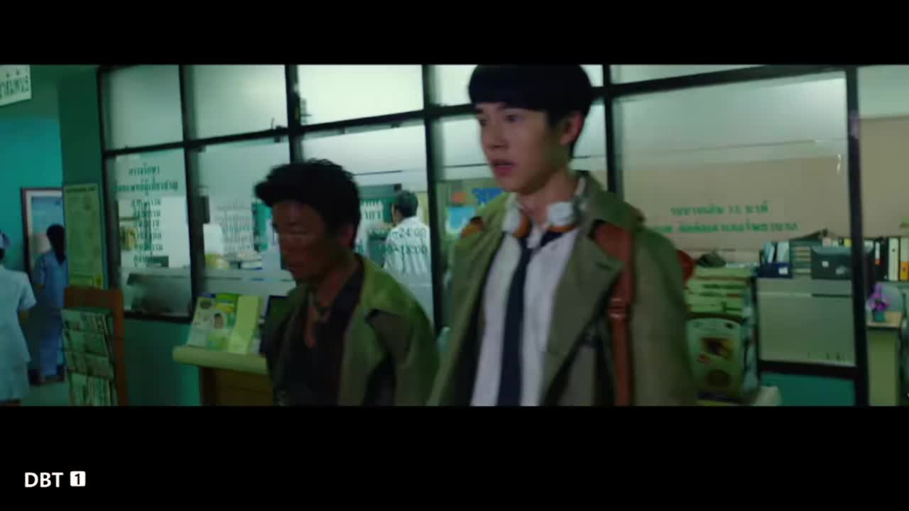 经典搞笑王宝强电影爸爸打我唐人街探案