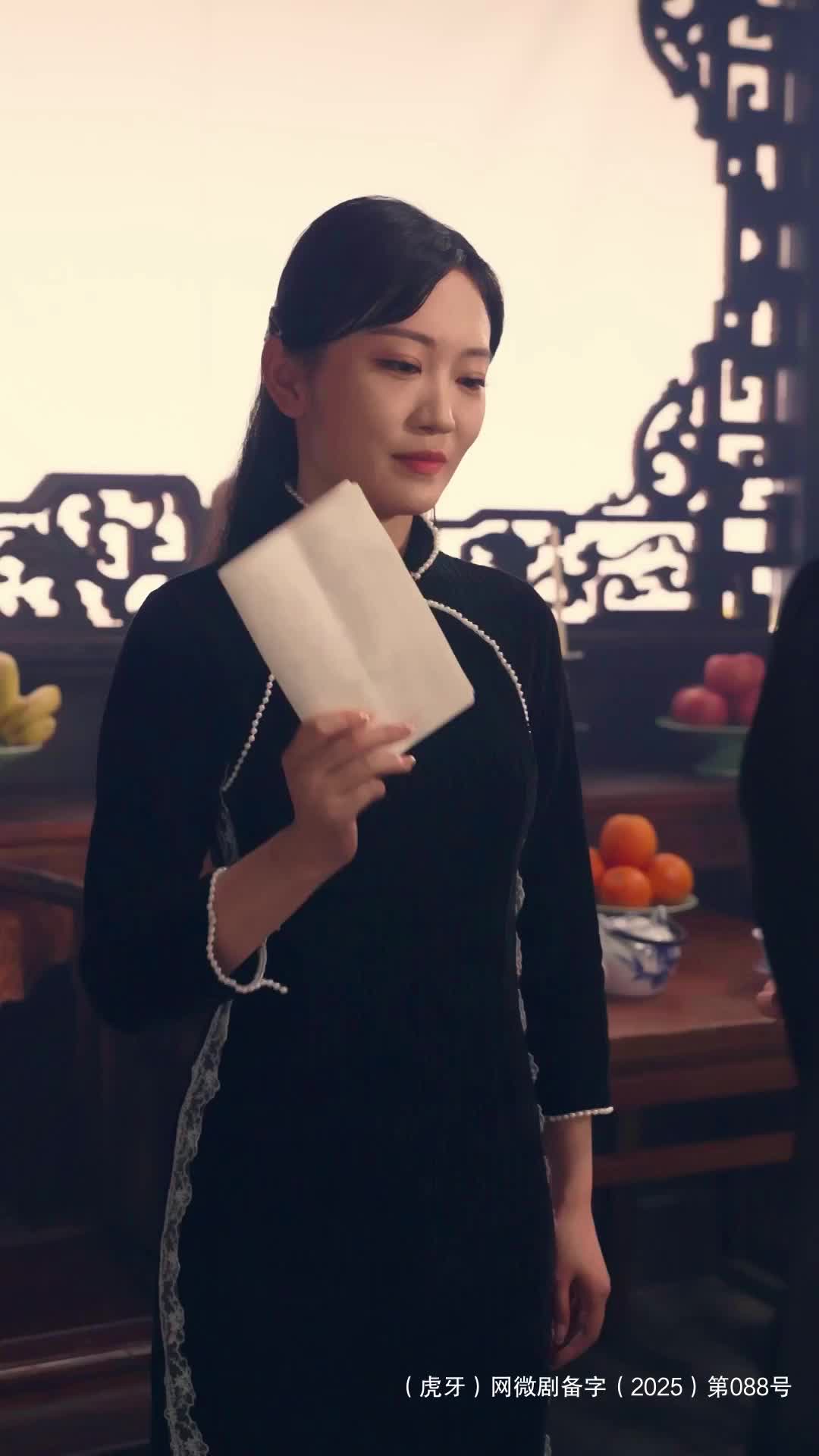 拒婚带娃消失 8 年，前夫归来竟要毁了我？