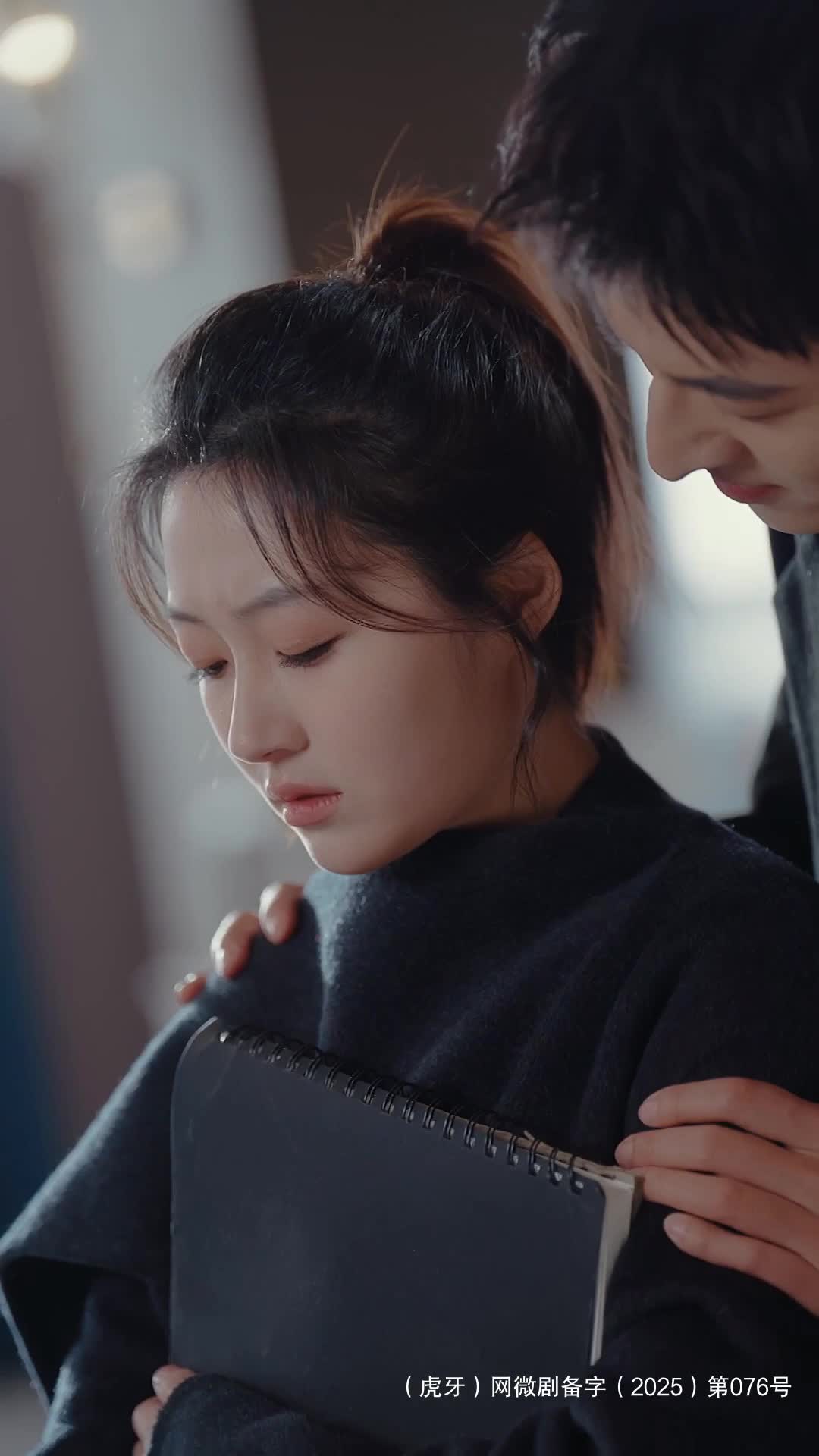 重回高中！他带着前世记忆，死缠那个想躲他的女孩