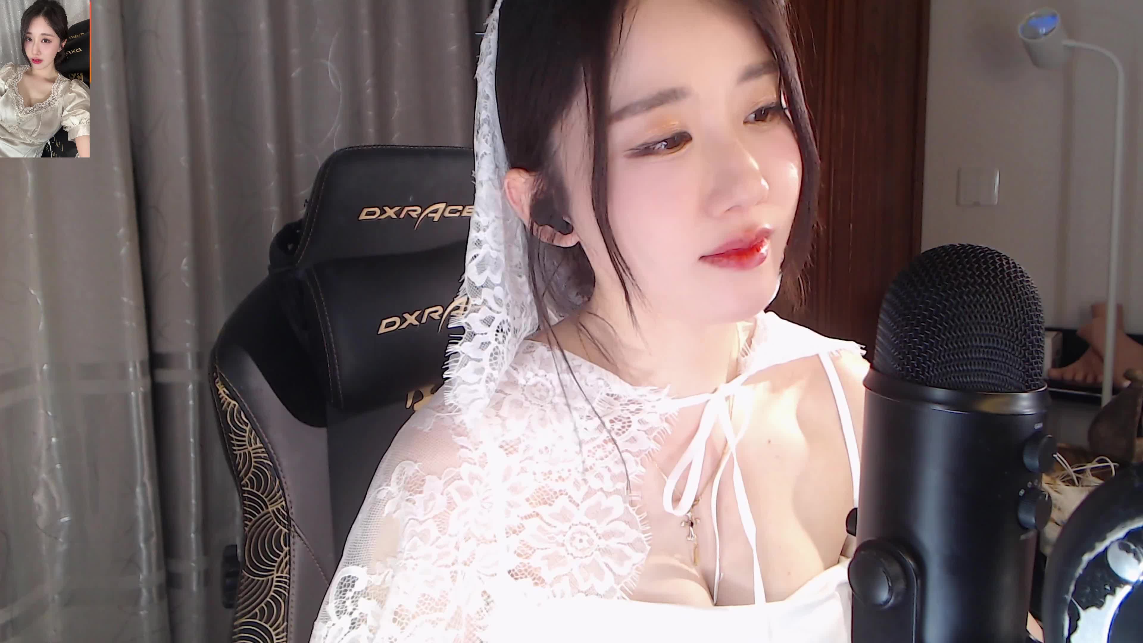 新婚妻子