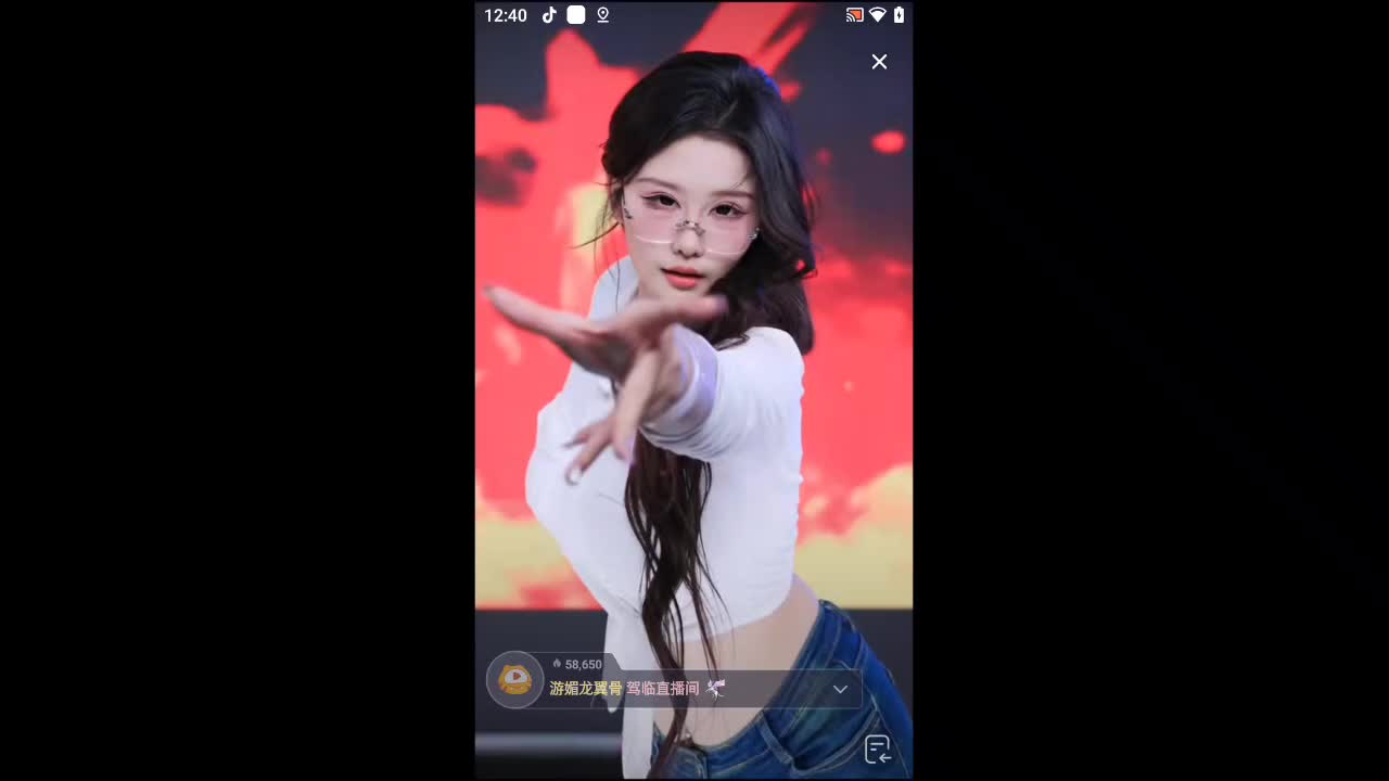 欢迎来到awaee的直播间