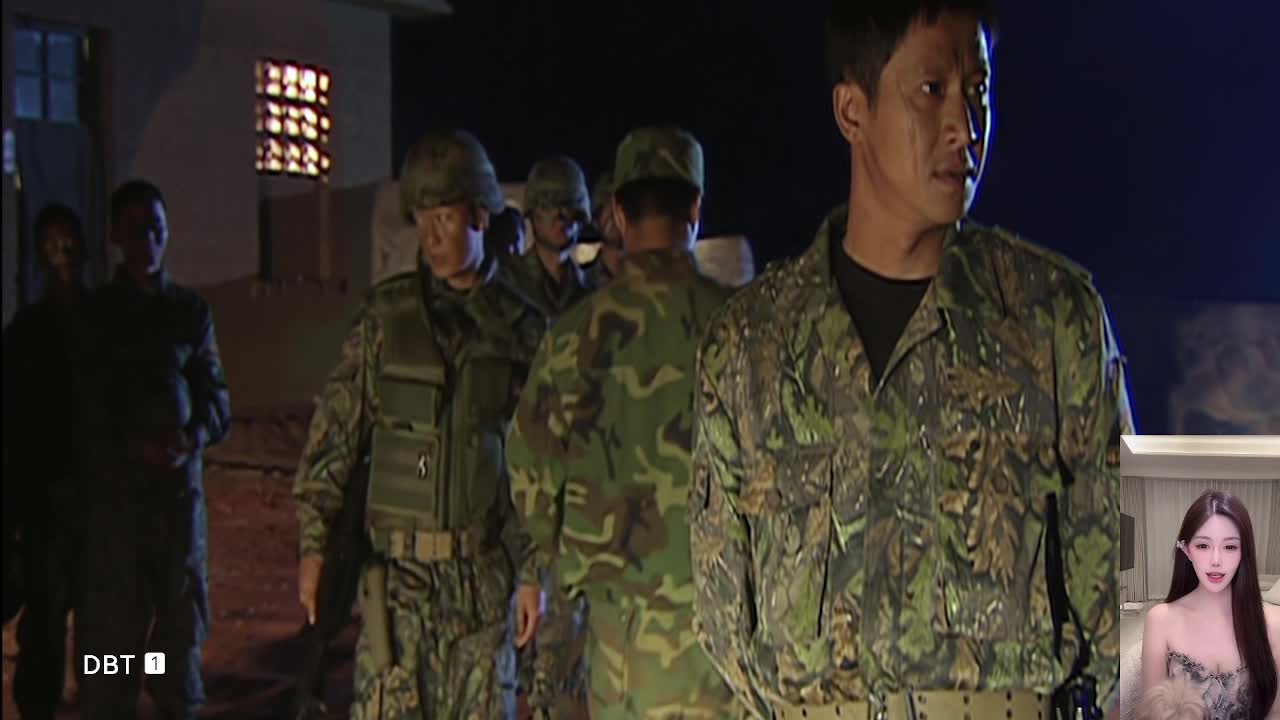士兵突袭  许三多