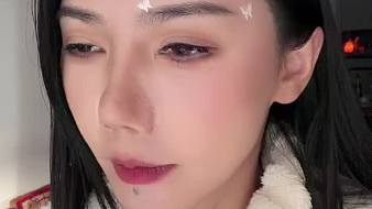 愛拍丶女王七【七醬】天天吃雞直播_愛拍丶女王七【七醬】視頻直播 - 虎牙直播