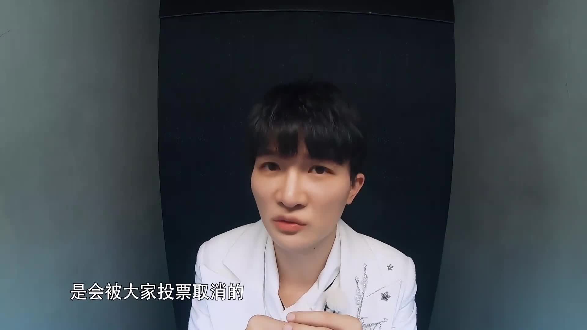奔跑家族驾到，看坤坤打篮球