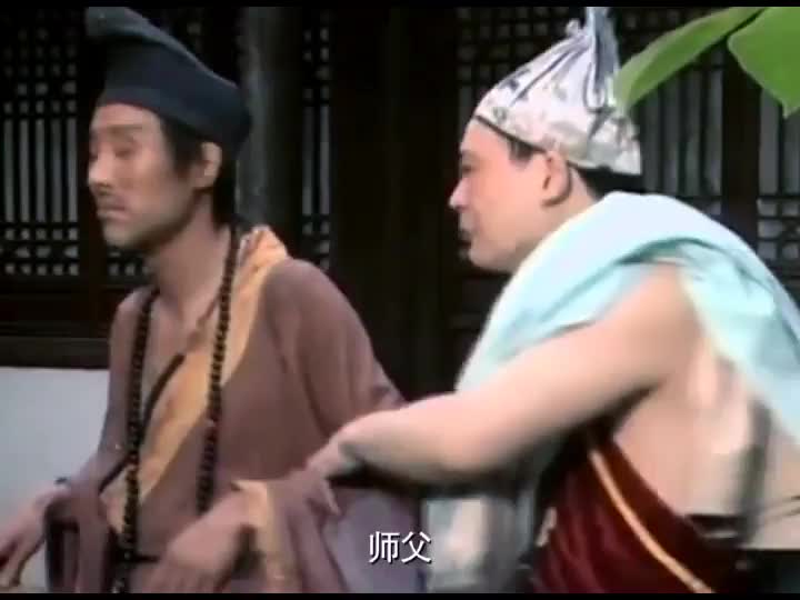 鞋儿破，帽儿破，身上的袈裟破