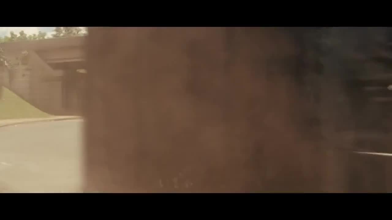 美女与香车齐飞 肾上腺素火速飙升