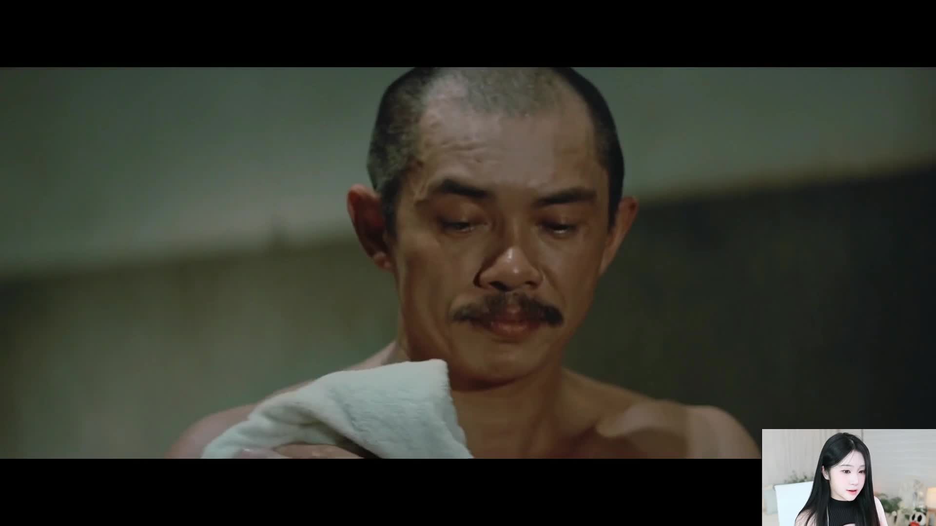 陪哥哥一起看经典动作片