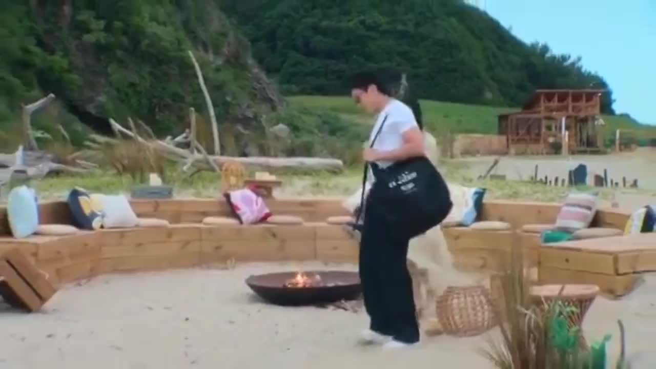 单身即地狱 女海王万人着迷