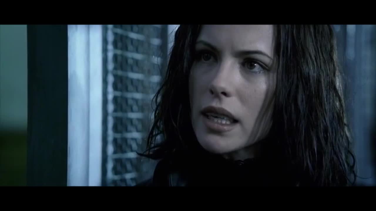 [黑夜传说] 吸血鬼大战狼人