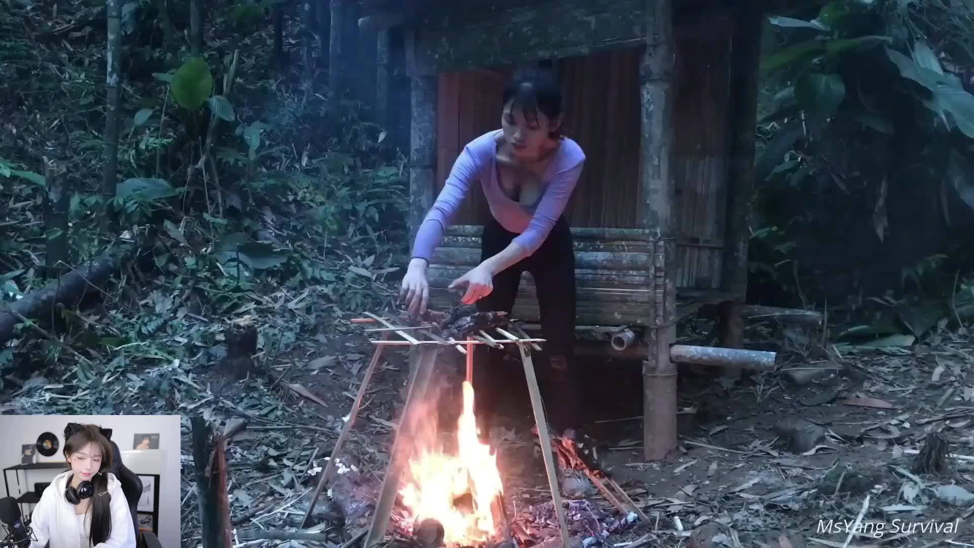 年轻少女在野外不得不说的小故事...
