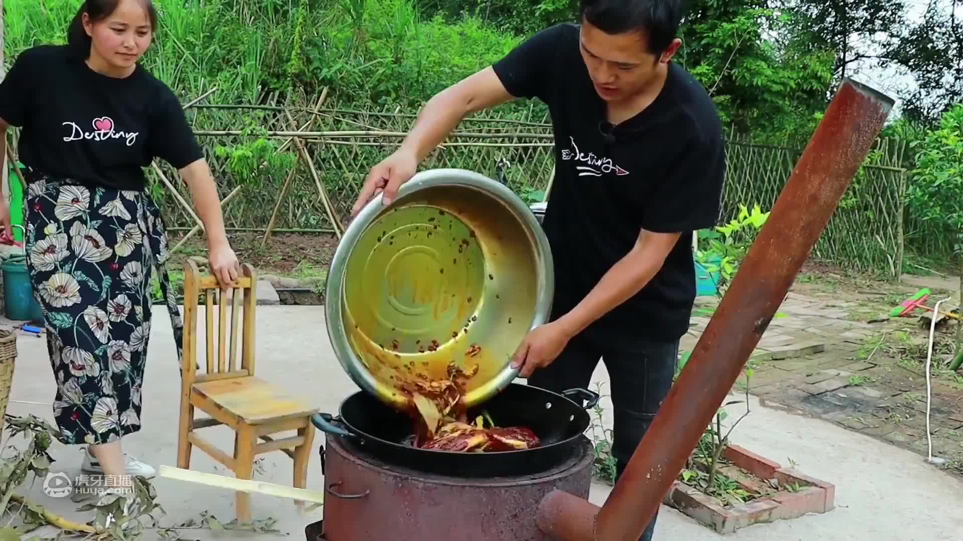 100多买个榴莲，烤着吃味道怎样，香味浓郁越吃越上头
